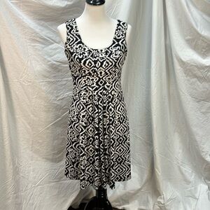 En Focus Patterned Dress